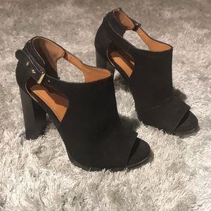 H&M Black high heel shoes